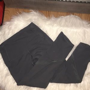 Lululemon cropped wunder under legging
